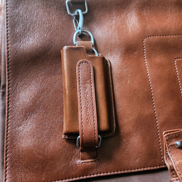 Piquadro fine leather Brown Laptop, business, messenger, bag. Rare find. - Picture 8 of 16